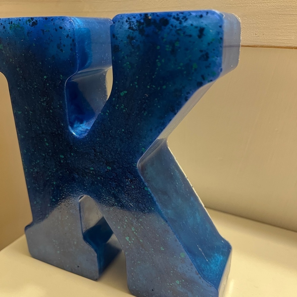 Custom resin letters - Picture 12 of 16